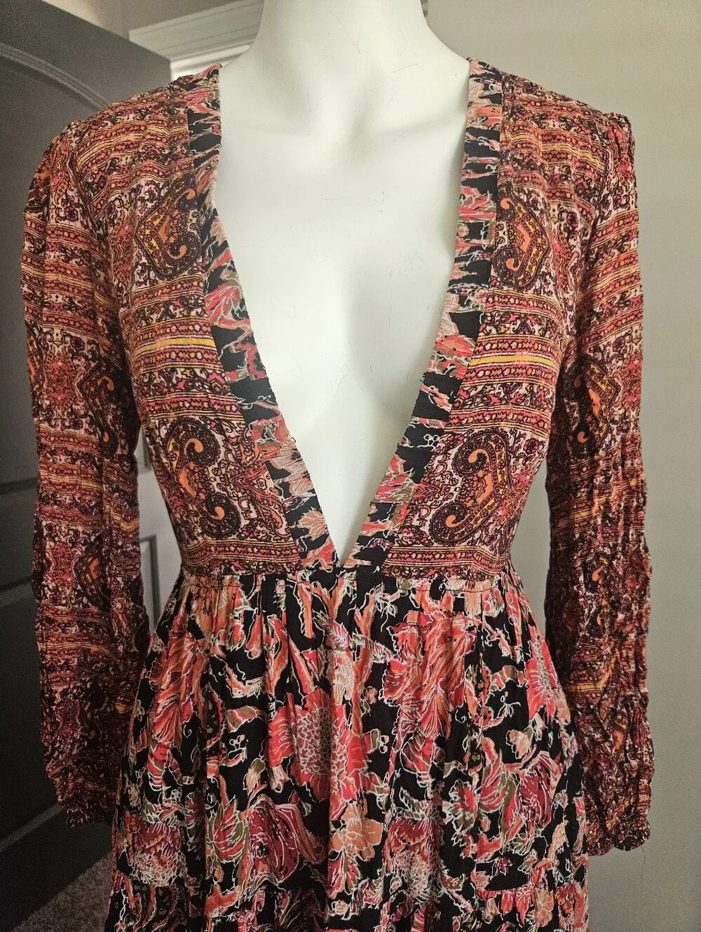 Free People Dove V Neck Long Sleeves Floral‎ Maxi Dress Peasant Country Small